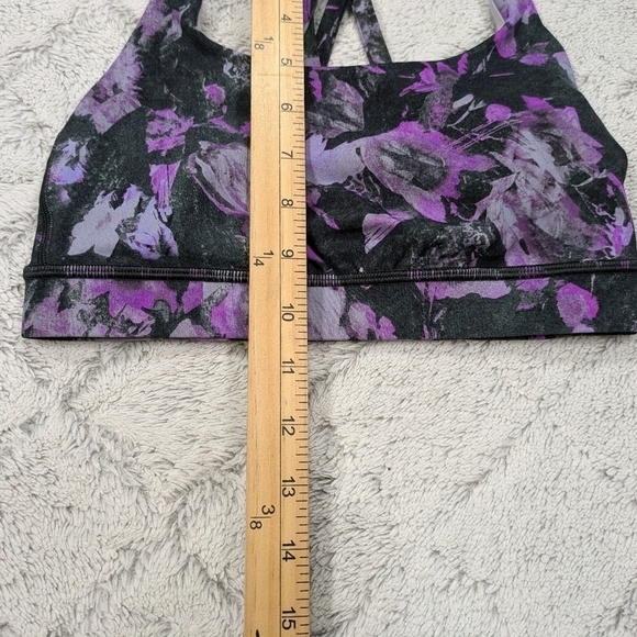 Lululemon Sports Bra Women's 4 Black Purple Floral Shift Energy Yoga Strappy - Picture 4 of 5